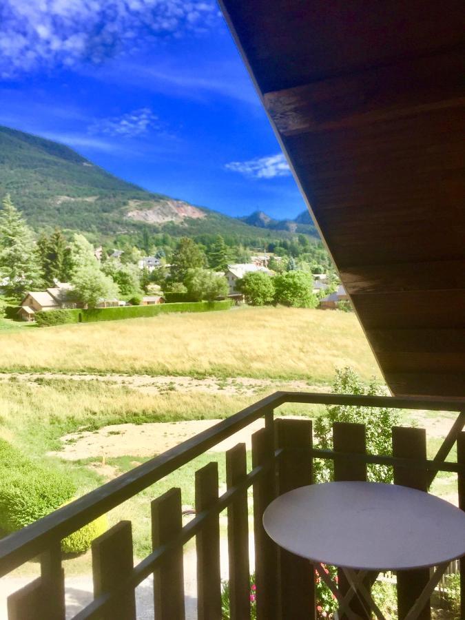 Апартаменты Location Le Queron Гийестр Экстерьер фото